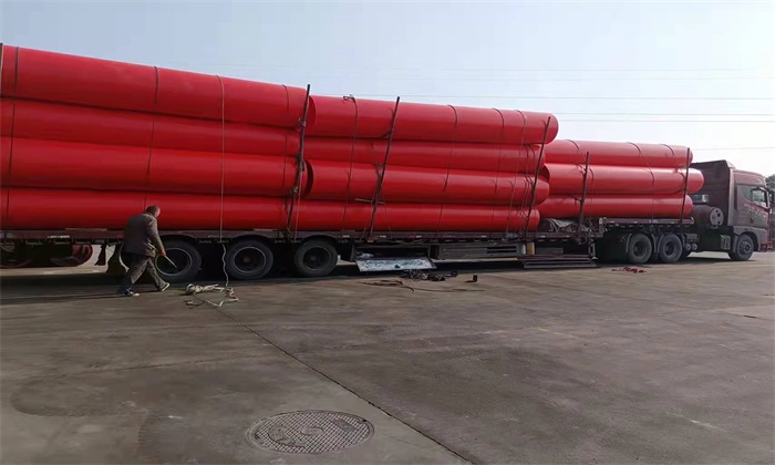 貴南高鐵九萬(wàn)大山四號(hào)隧道掘進(jìn)7800米  隧道逃生管